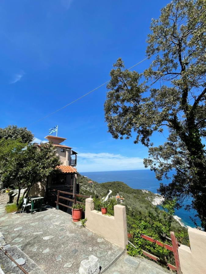 Double Studio Room In Mylopotamos With Beautifull View Tsagarada Luaran gambar